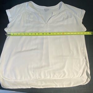 Rose & Olive Women's White Blouse comfortable for every day wear